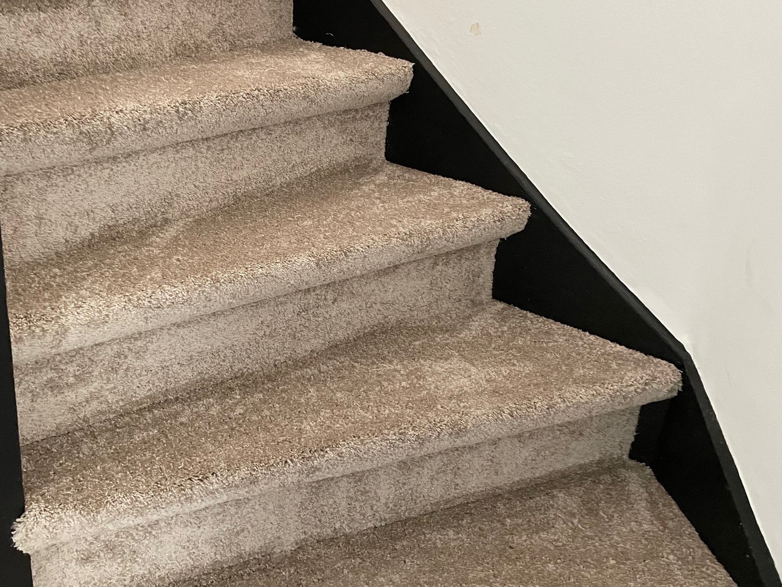 Tapijt Twist Zand trapgeschikt actie - ART Woninginrichting