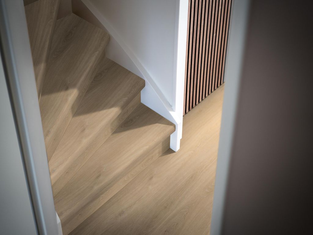PVC traprenovatie overzettreden avanto beige PVC traprenovatie overzettreden avanto beige